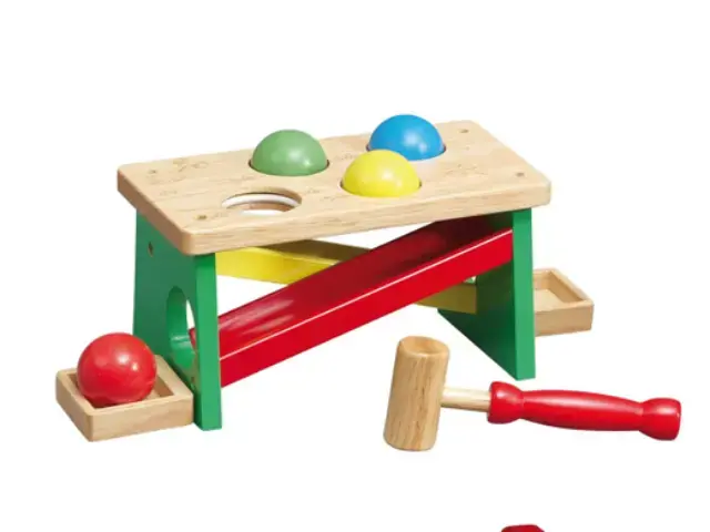 Imagen JUEGO MARTILLO CON BOLAS